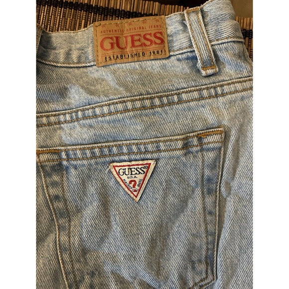 Vintage Guess Y2K Boot Leg Light Wash Blue Denim Women 29 Mom Jeans Retro - Picture 2 of 7